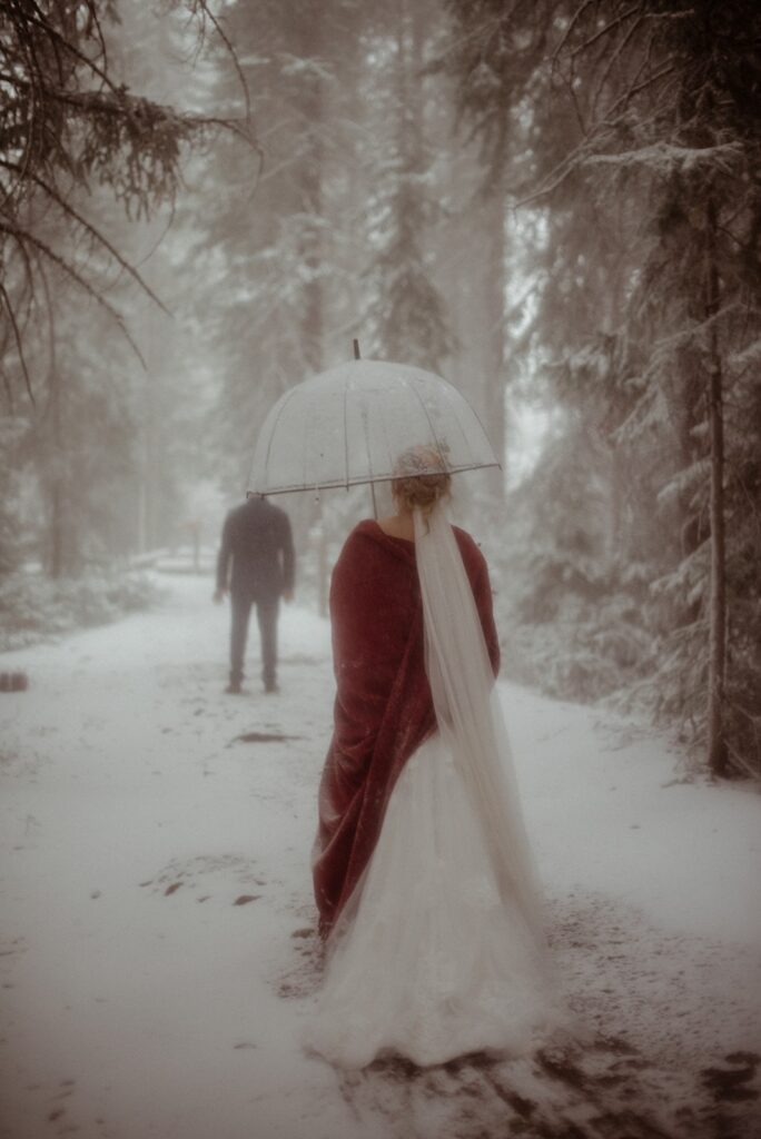 Crested Butte elopement in the winter